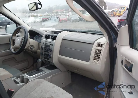 2010 Ford Escape Xlt из США, поврежденный, VIN 1FMCU9D71AKC90750